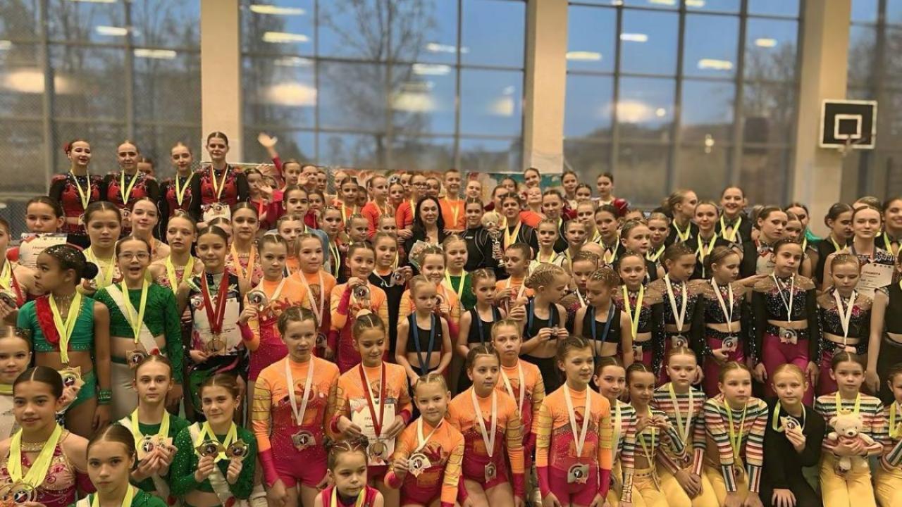 Обнинские спортсмены показали блестящие результаты на Кубке Калужской области по фитнес-аэробике — Настоящий Обнинск