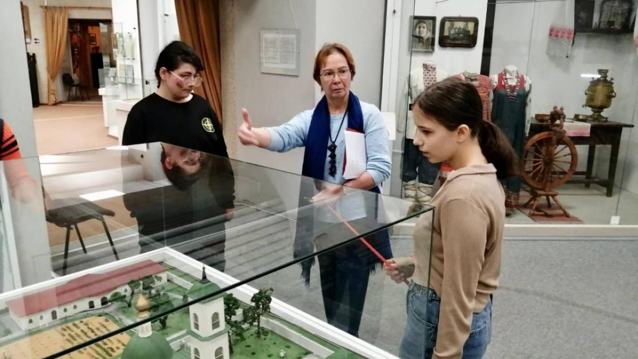 В Музее истории города прошли профпробы для воспитанников центра «Милосердие» — Настоящий Обнинск