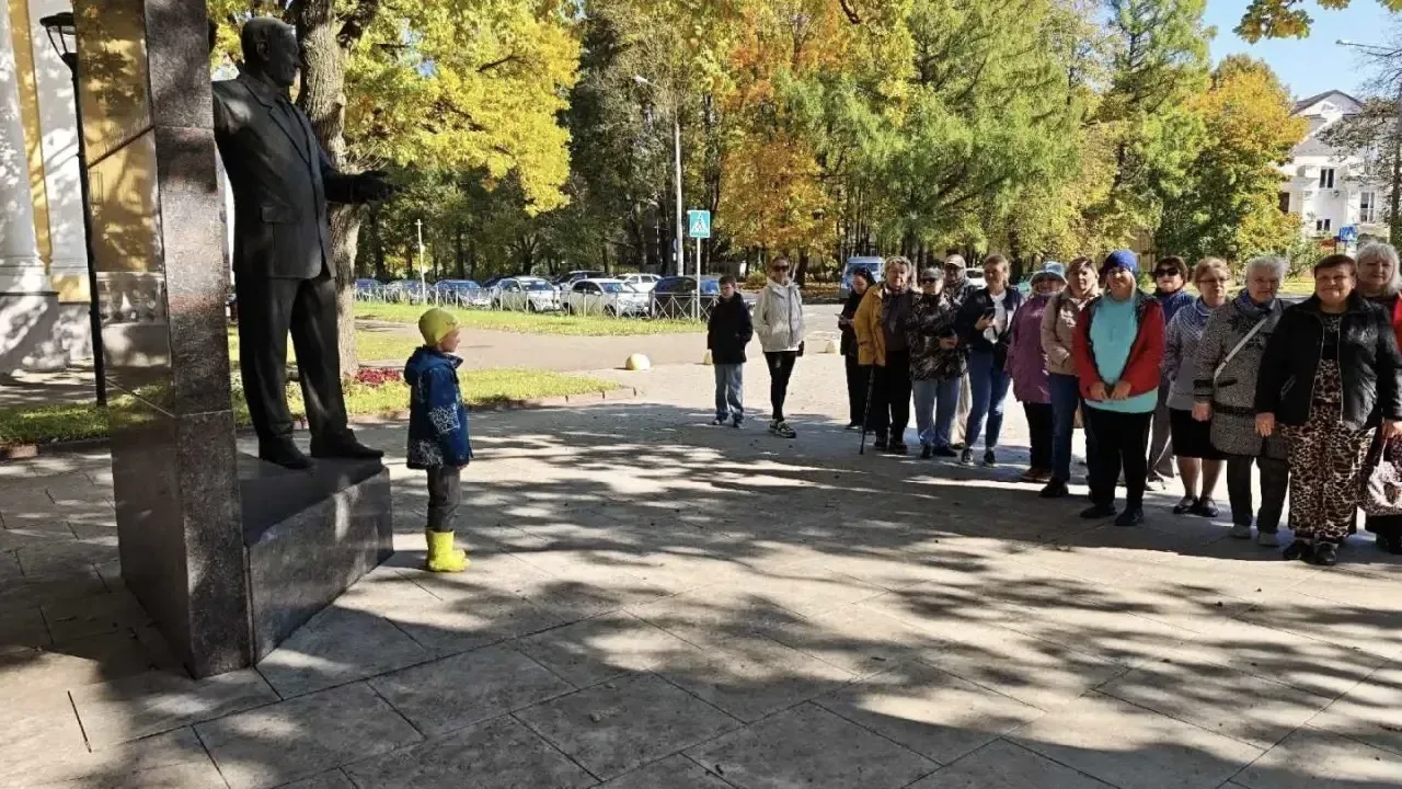 В Обнинске прошла автобусная экскурсия «Курчатовский тур» — Настоящий Обнинск