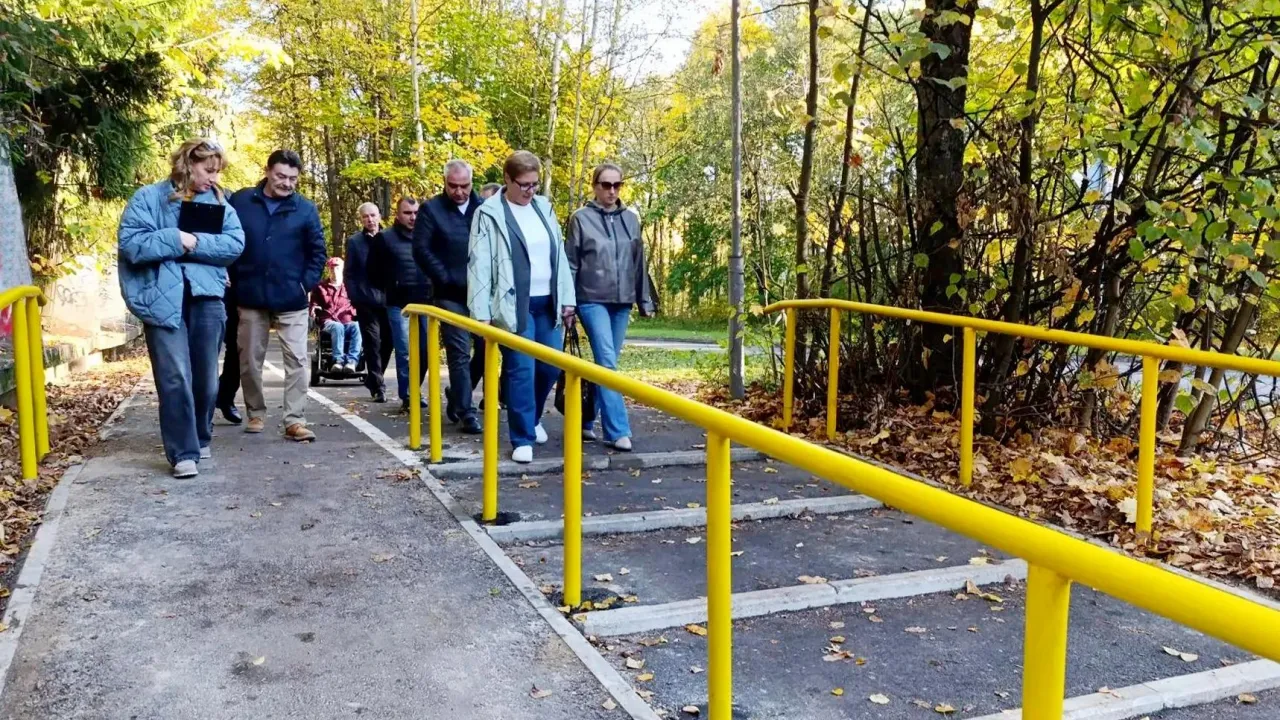 На улице Звездной в Обнинске обновили тротуа? — Настоящий Обнинск