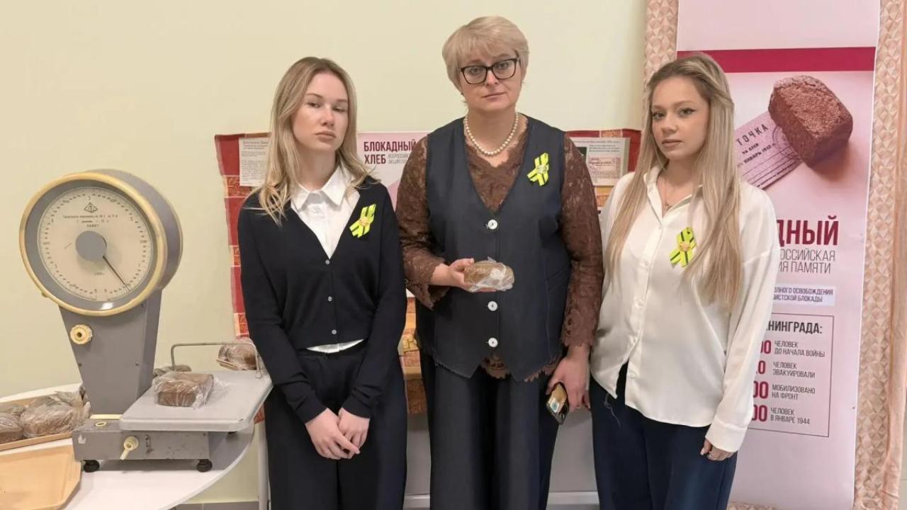 В школе № 18 прошла акция памяти детей блокады Ленинграда — Настоящий Обнинск