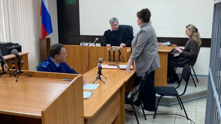 В Омской области мать предстанет перед судом по делу о гибели двухлетнего сына — Омск Сейчас