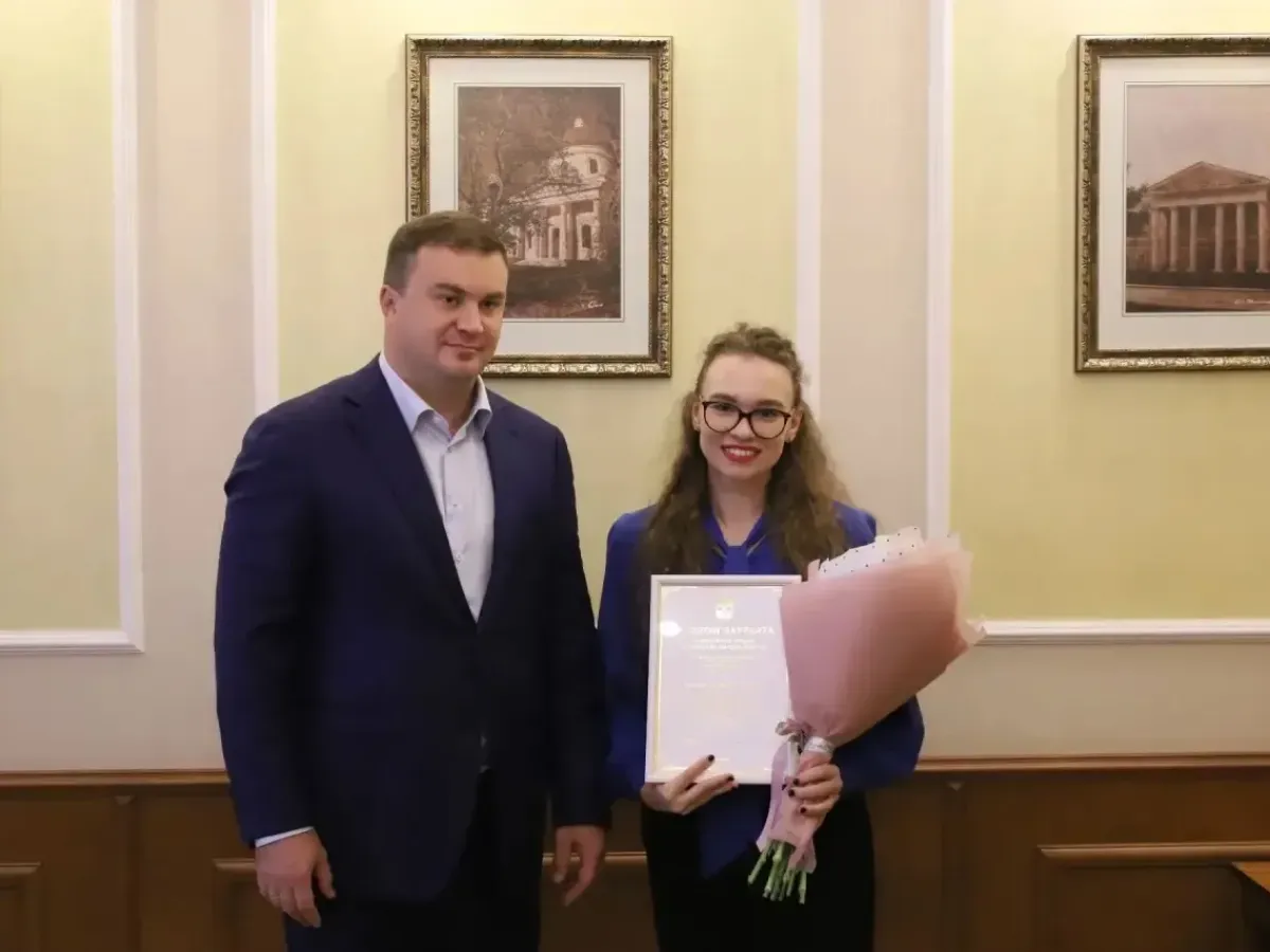 Молодой офтальмолог Ирина Сихвард пришла на работу в омские клиники