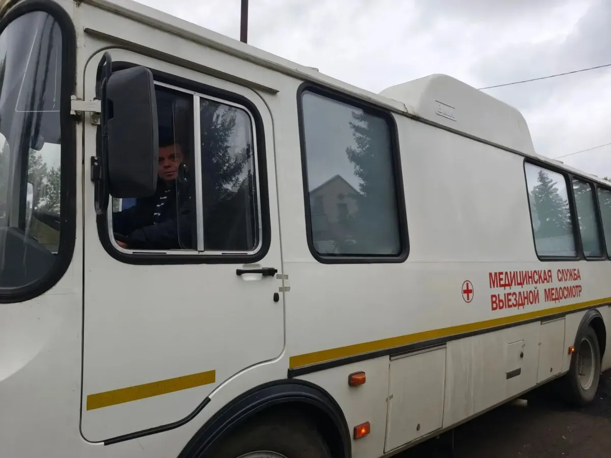 В Большеуковском районе мобильный ФАП за 9 месяцев посетили 985 человек