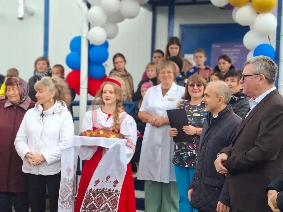 В деревне Демьяновка Горьковского района открылся новый ФАП