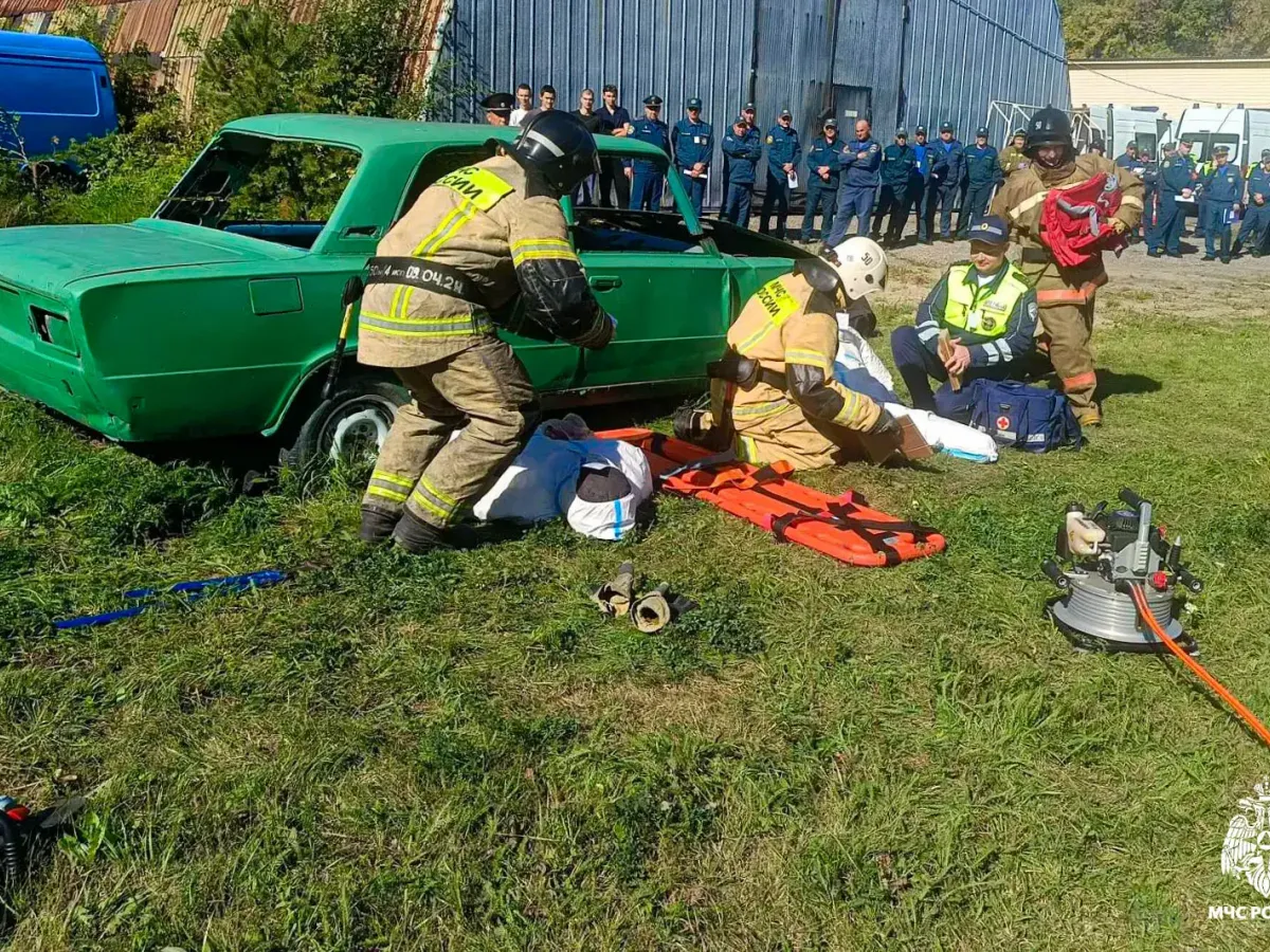 В Омской области прошли зональные соревнования экстренных служб