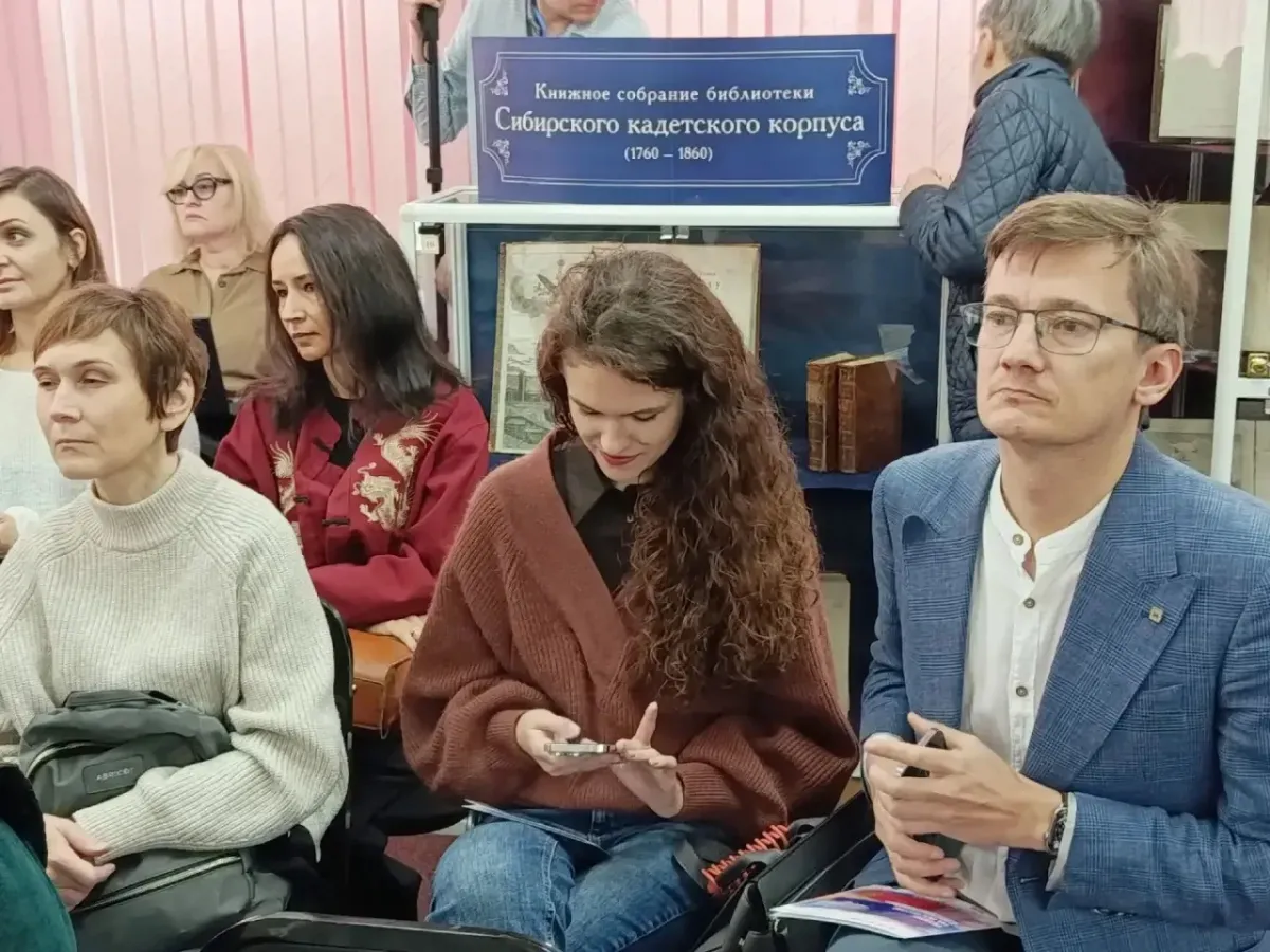 В Омске открылась выставка работ авторов с психиатрическим опытом «Рецепт на искусство»