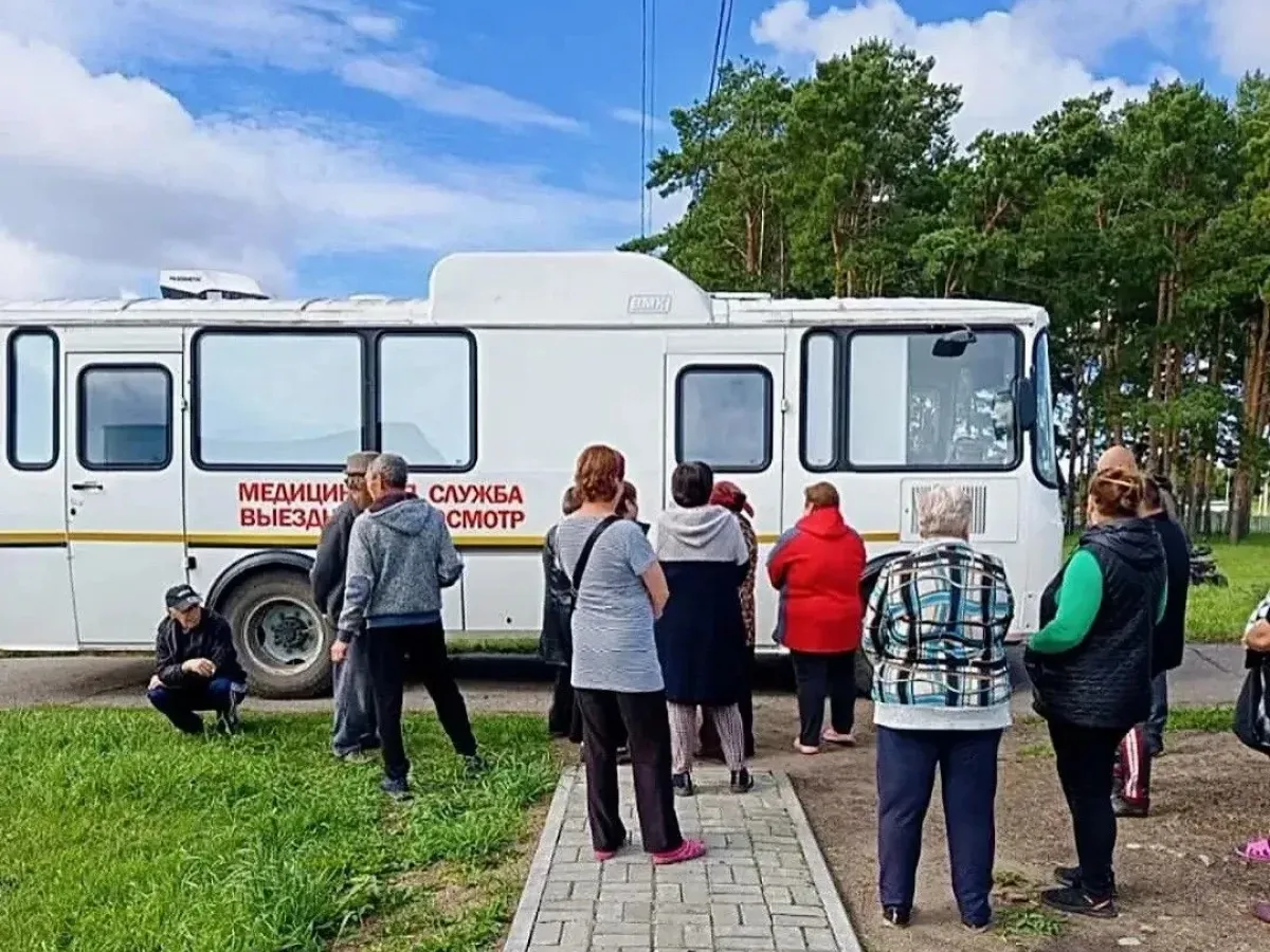 Мобильный ФАП Большереченской ЦРБ совершил 49 выездов и принял почти 5 тысяч человек