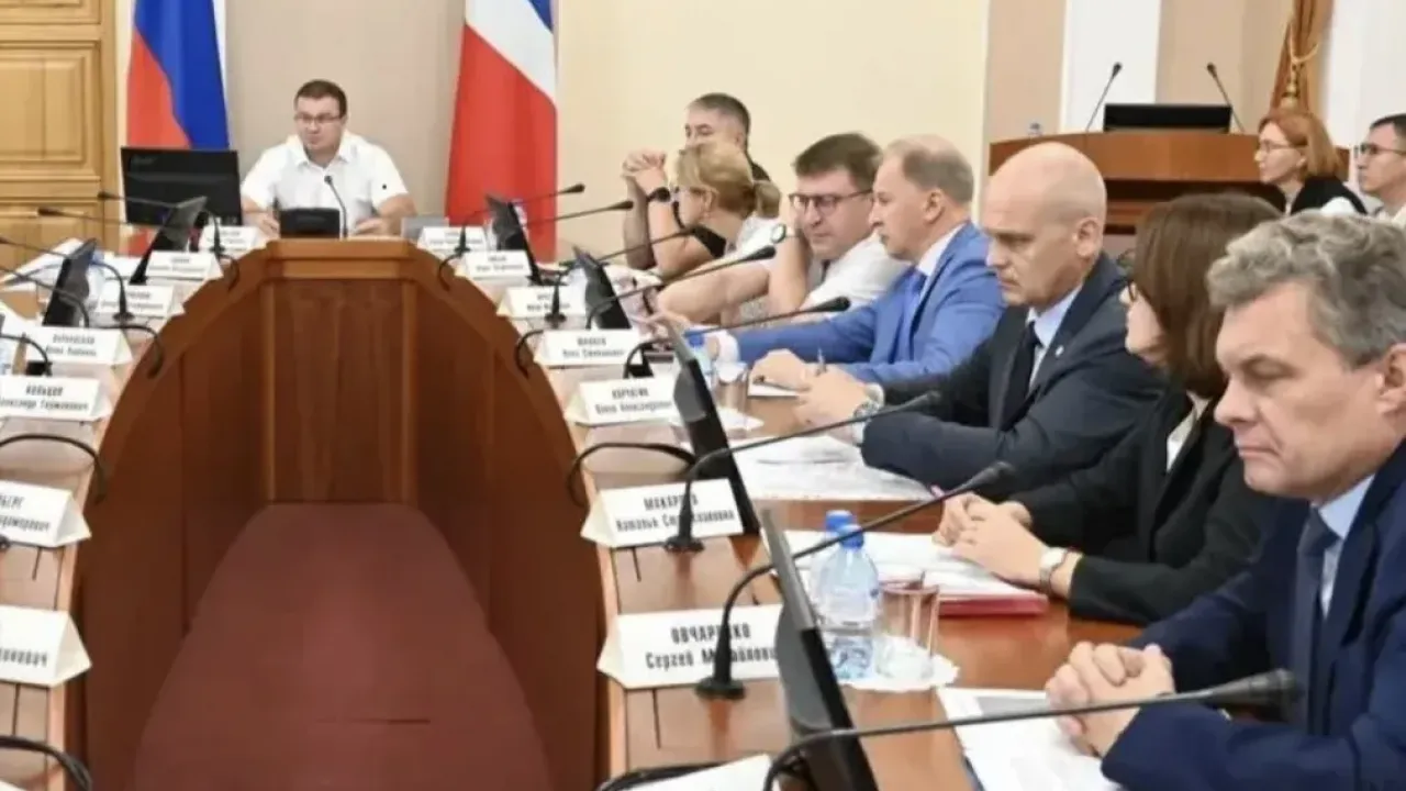 В Омске обсудили капремонт общежитий вузов и строительство арены СибГУФКа — Омск Сейчас