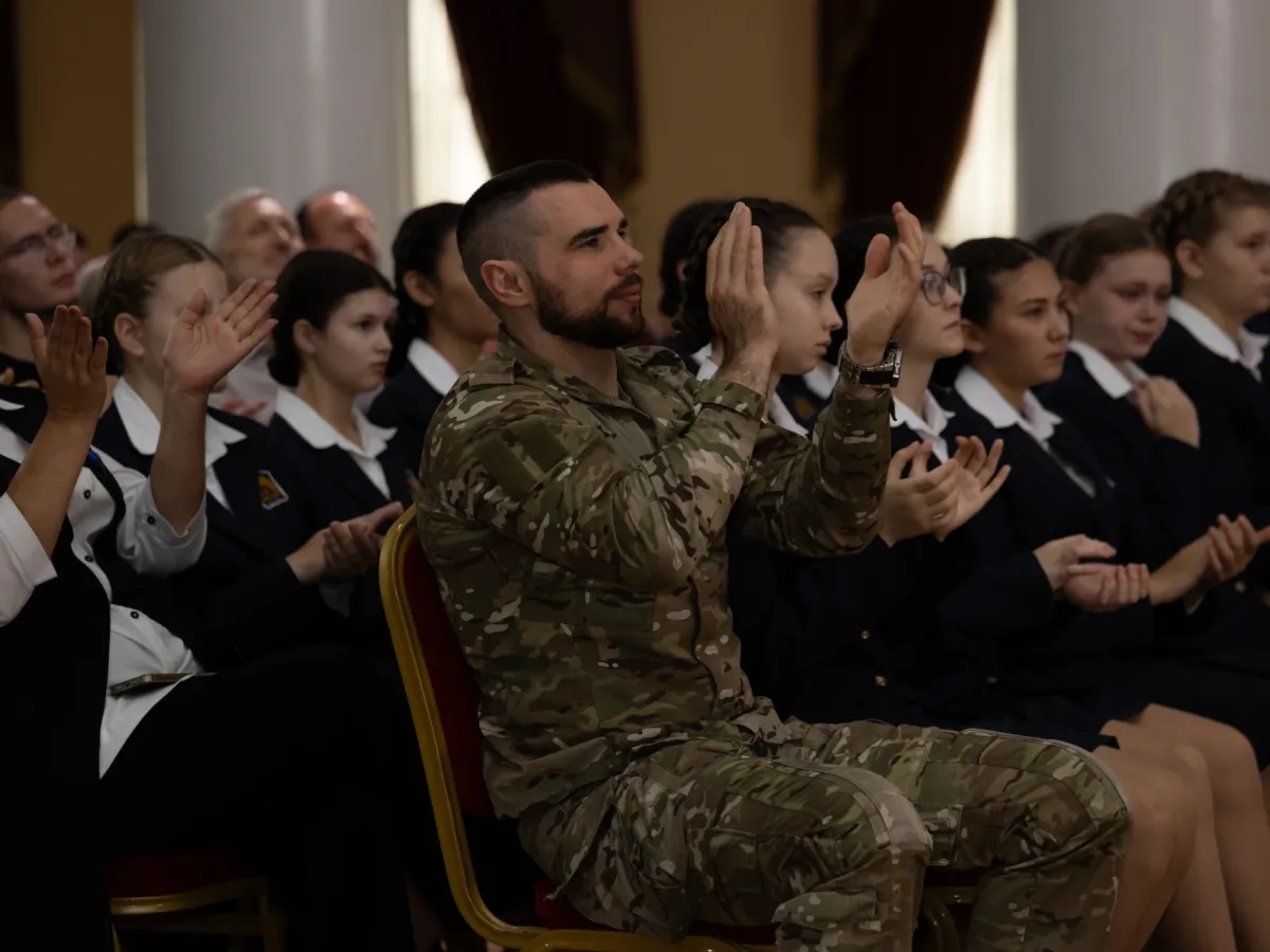 Орловский ансамбль «Славица» выступил перед военнослужащими в Москве