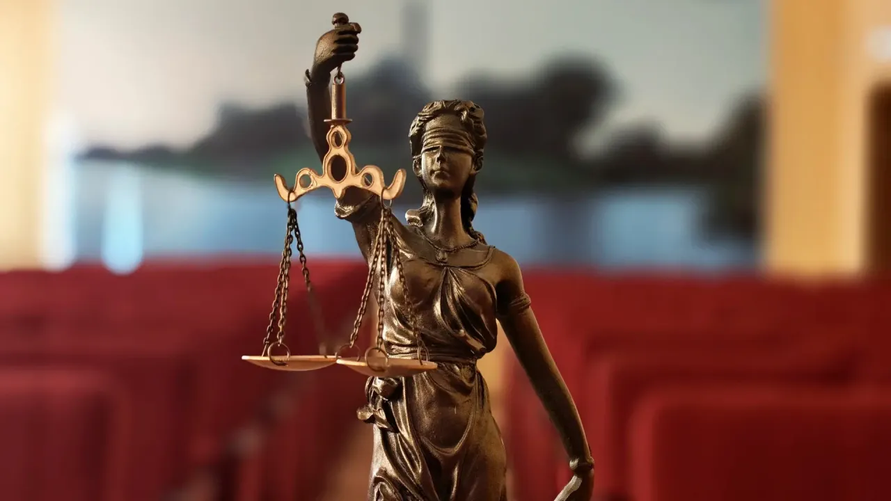 В Орле перед судом предстанет местный житель по делу о терроризме и экстремизме — Орёл Сейчас