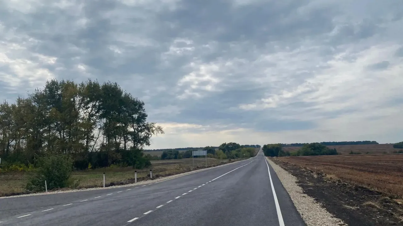 В Колпнянском районе завершили ремонт участка дороги Дросково — Колпна — Орёл Сейчас
