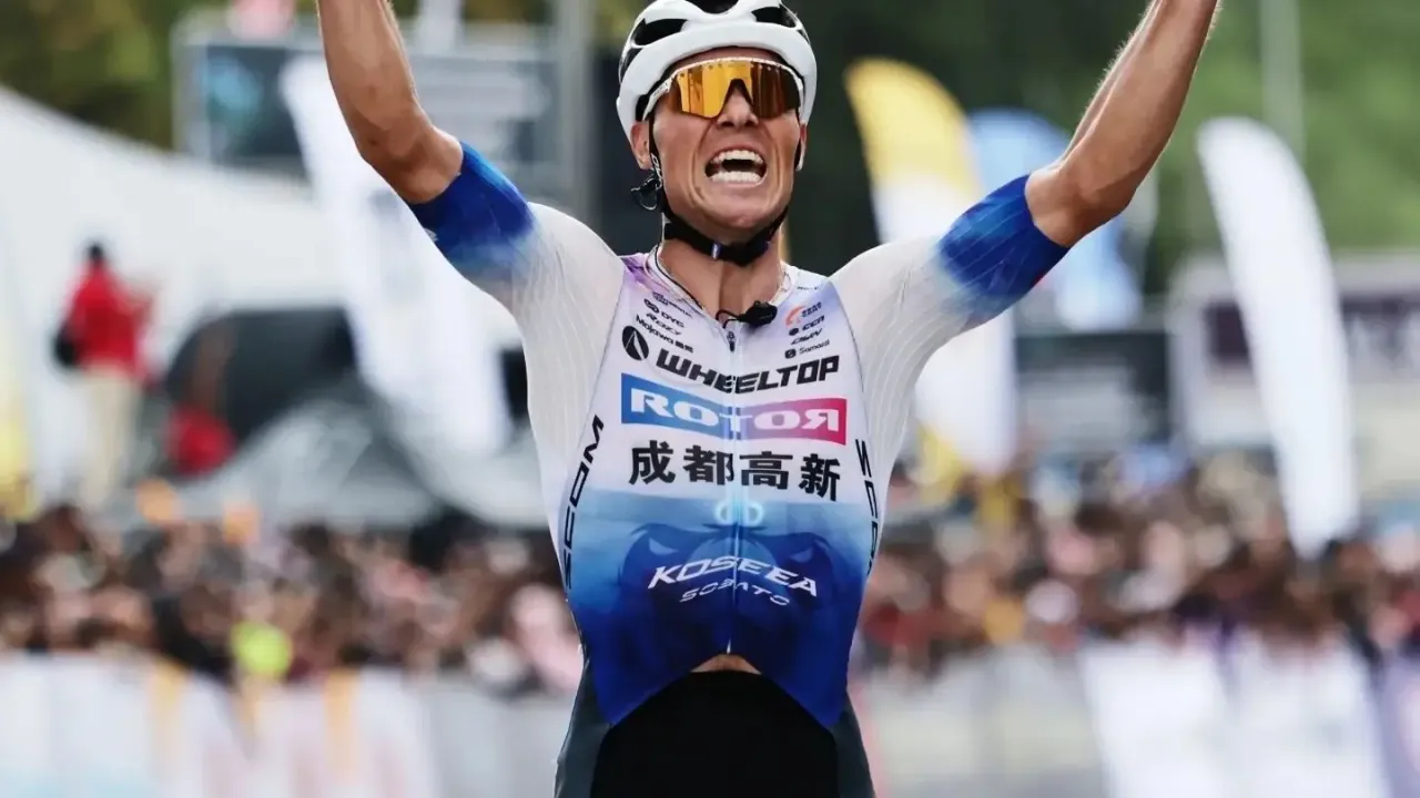 Пётр Рикунов выиграл четвёртый этап Tour de Langkawi и возглавил горную классификацию — Орёл Сейчас