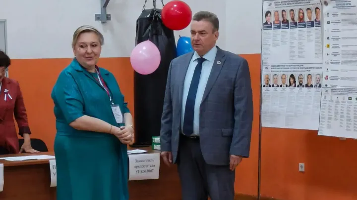 Дмитрий Кулагин проголосовал на выборах депутатов Госдумы и Заксобрания — Оренбург Сейчас