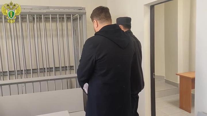 Бывшего руководителя коммерческой организации арестовали по делу о взятке — Оренбург Сейчас