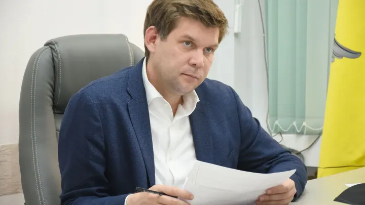 Альберт Юмадилов провел личный прием граждан в муниципальной приемной — Оренбург Сейчас