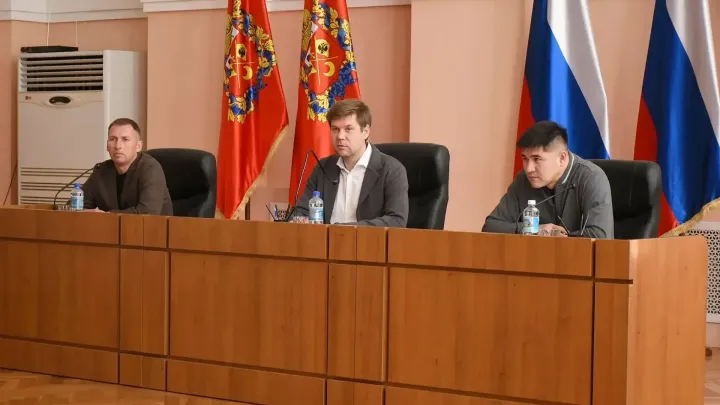 В Оренбурге обсудили подготовку к отопительному сезону и подачу тепла в объекты — Оренбург Сейчас