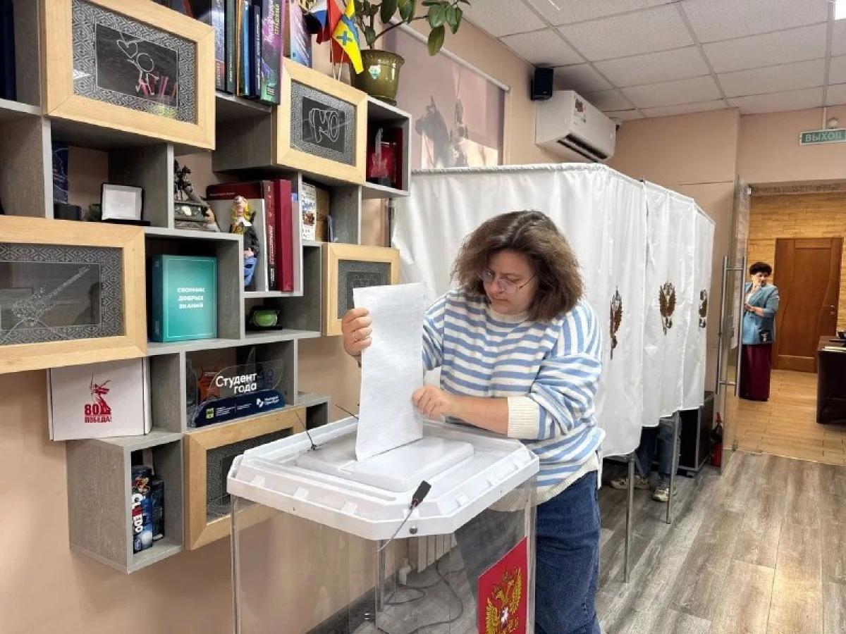 В Оренбургской области явка к 10:00 третьего дня голосования составила 45,27%