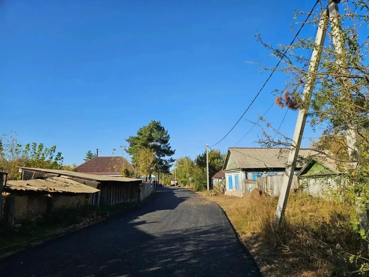 В Оренбурге продолжается дорожный ремонт на нескольких улицах и в сельских населенных пунктах