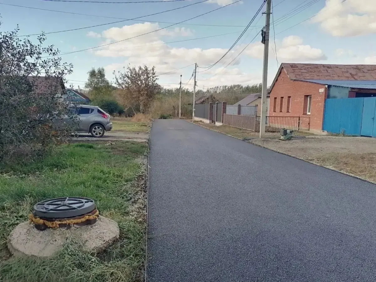 В Оренбурге на улице Гастелло завершили укладку выравнивающего слоя асфальта