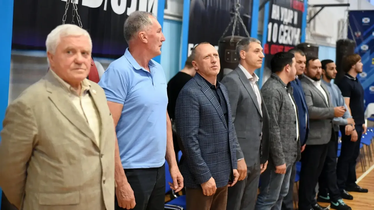 В Оренбурге стартовал XV региональный турнир по боксу памяти Арнольда Жданова — Оренбург Сейчас