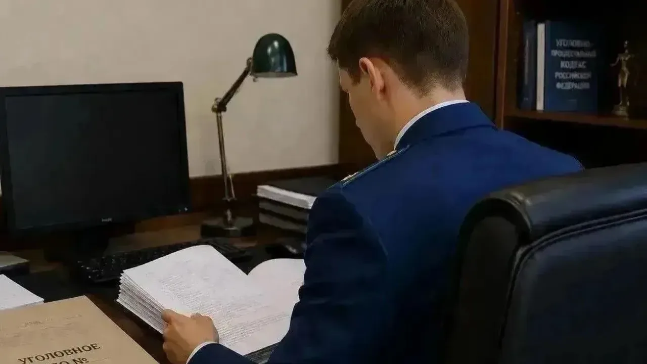 В Оренбурге бывшего сотрудника электросетевой компании будут судить за взятку — Оренбург Сейчас