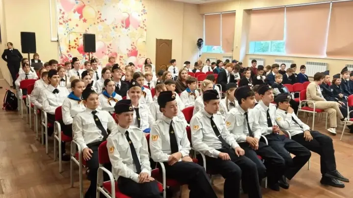 В школе № 86 прошла третья спартакиада среди учащихся полицейских классов — Ростов-на-Дону Сейчас