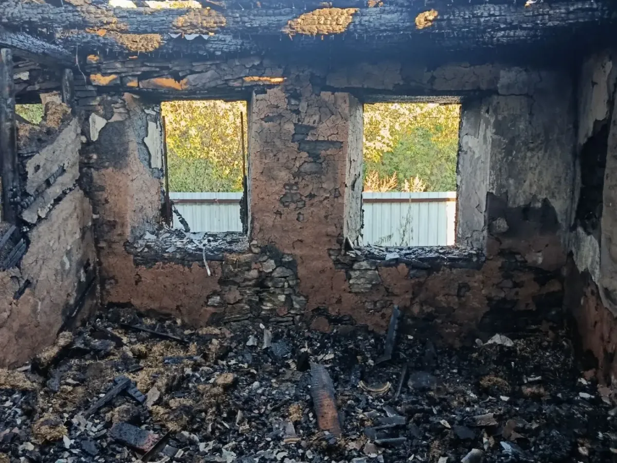 В Красносулинском районе при пожаре в частном доме погиб мужчина