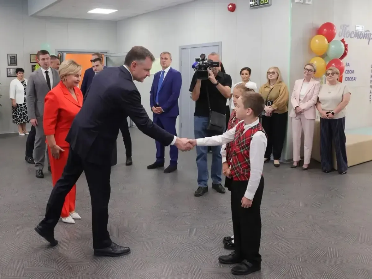 В микрорайоне «Вертолетное поле» Ростова-на-Дону открылась новая школа на 400 мест