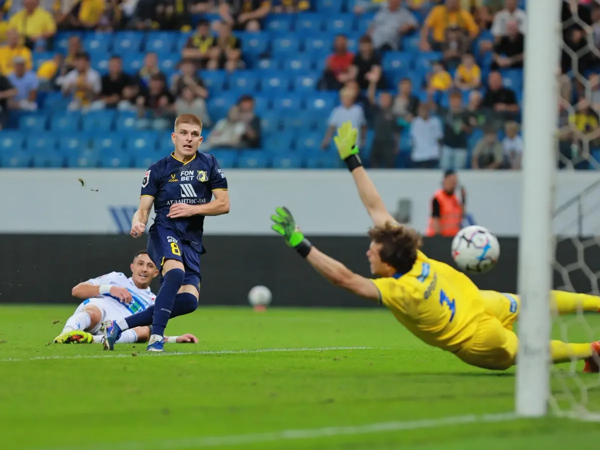 ФК «Ростов» обыграл «Факел» на домашнем стадионе со счетом 3:1
