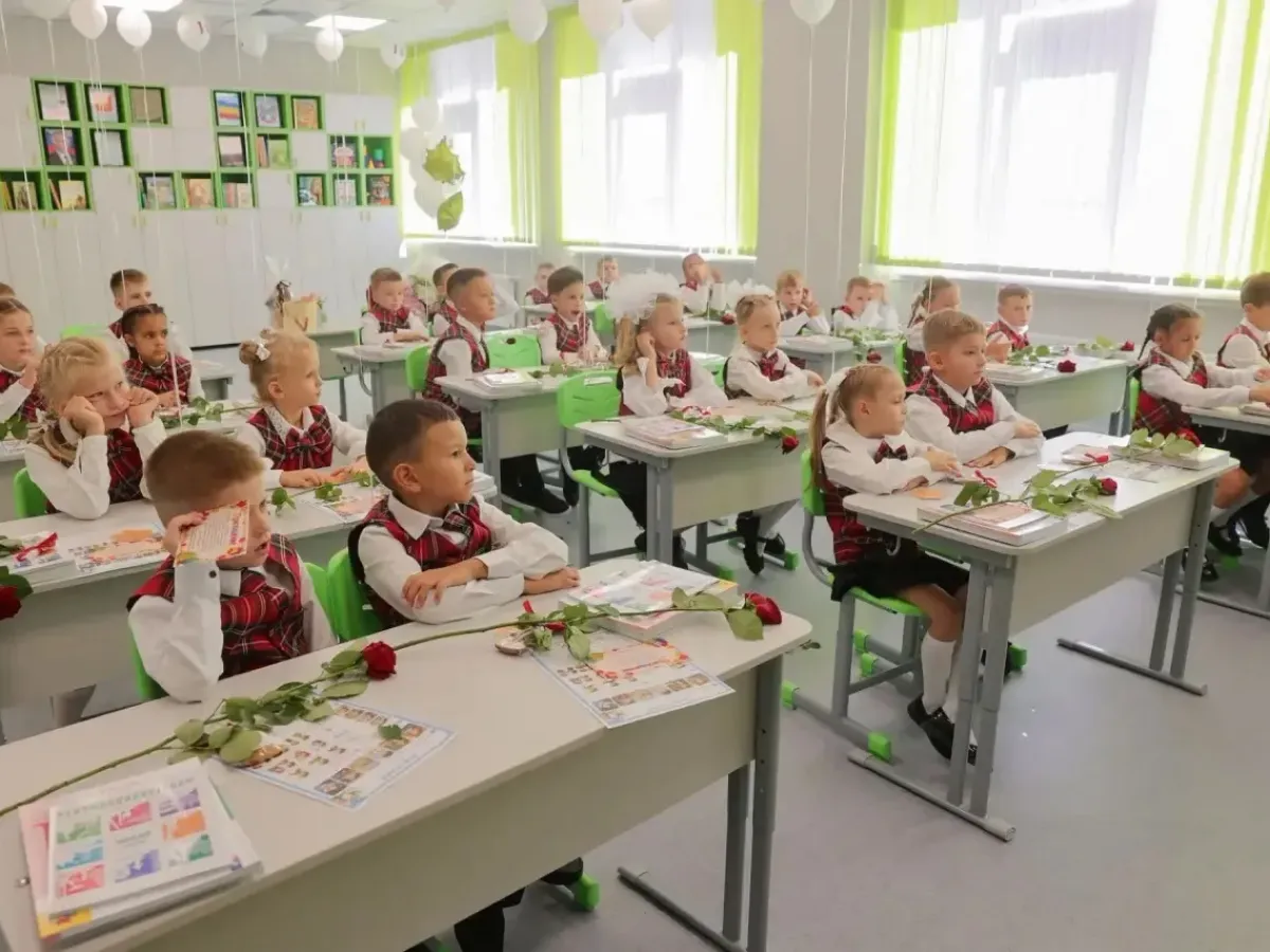 В микрорайоне «Вертолетное поле» Ростова-на-Дону открылась новая школа на 400 мест