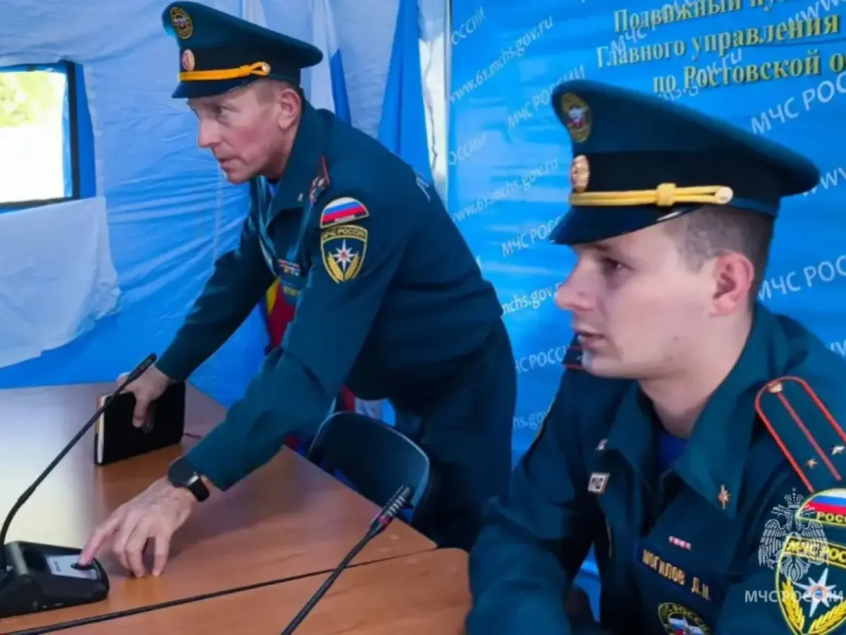 В Ростовской области проверили готовность мобильного пункта управления МЧС