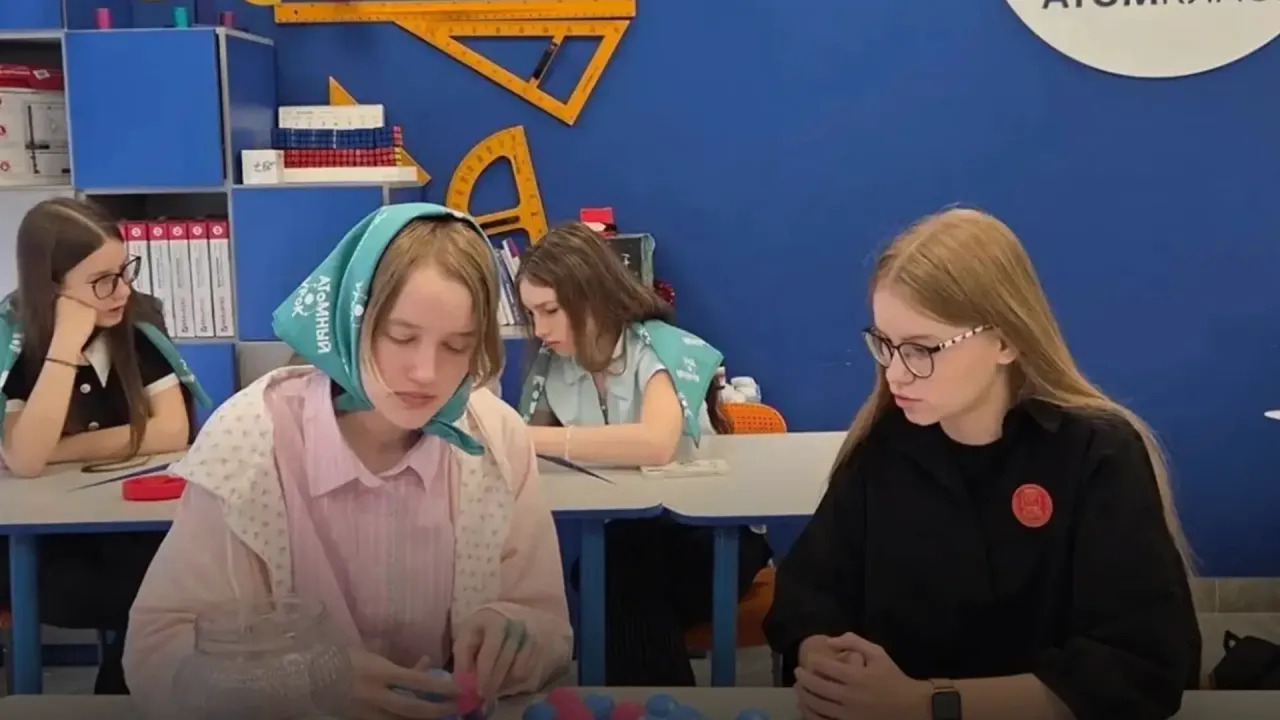 Учитель из волгодонского лицея провел «атомный урок» в Мурманской области — Ростов-на-Дону Сейчас