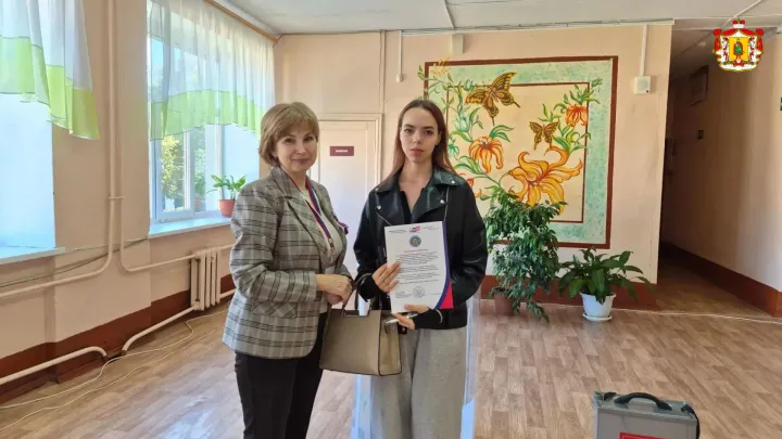 В Рязанской области молодым избирателям вручают дипломы за первые выборы — Рязань Сейчас