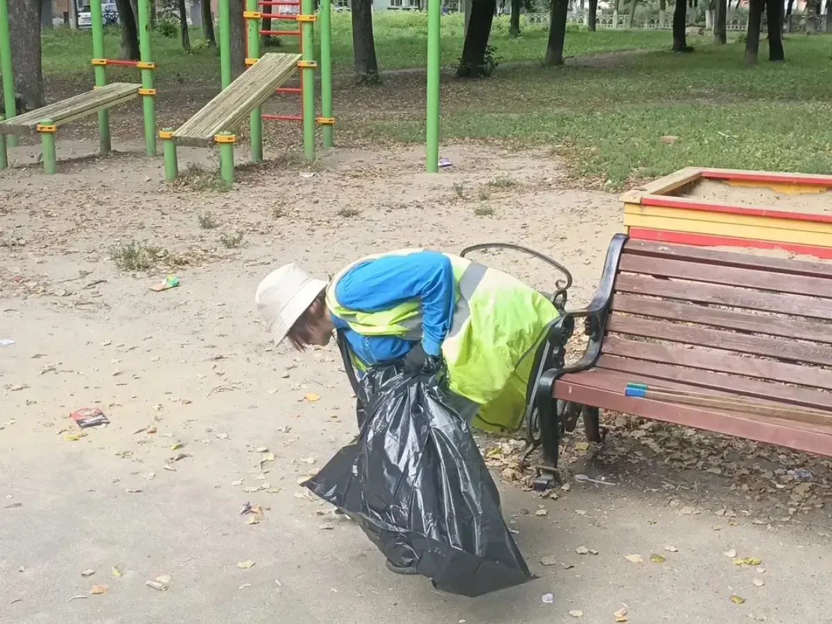 В парках и скверах Рязани провели работы по благоустройству