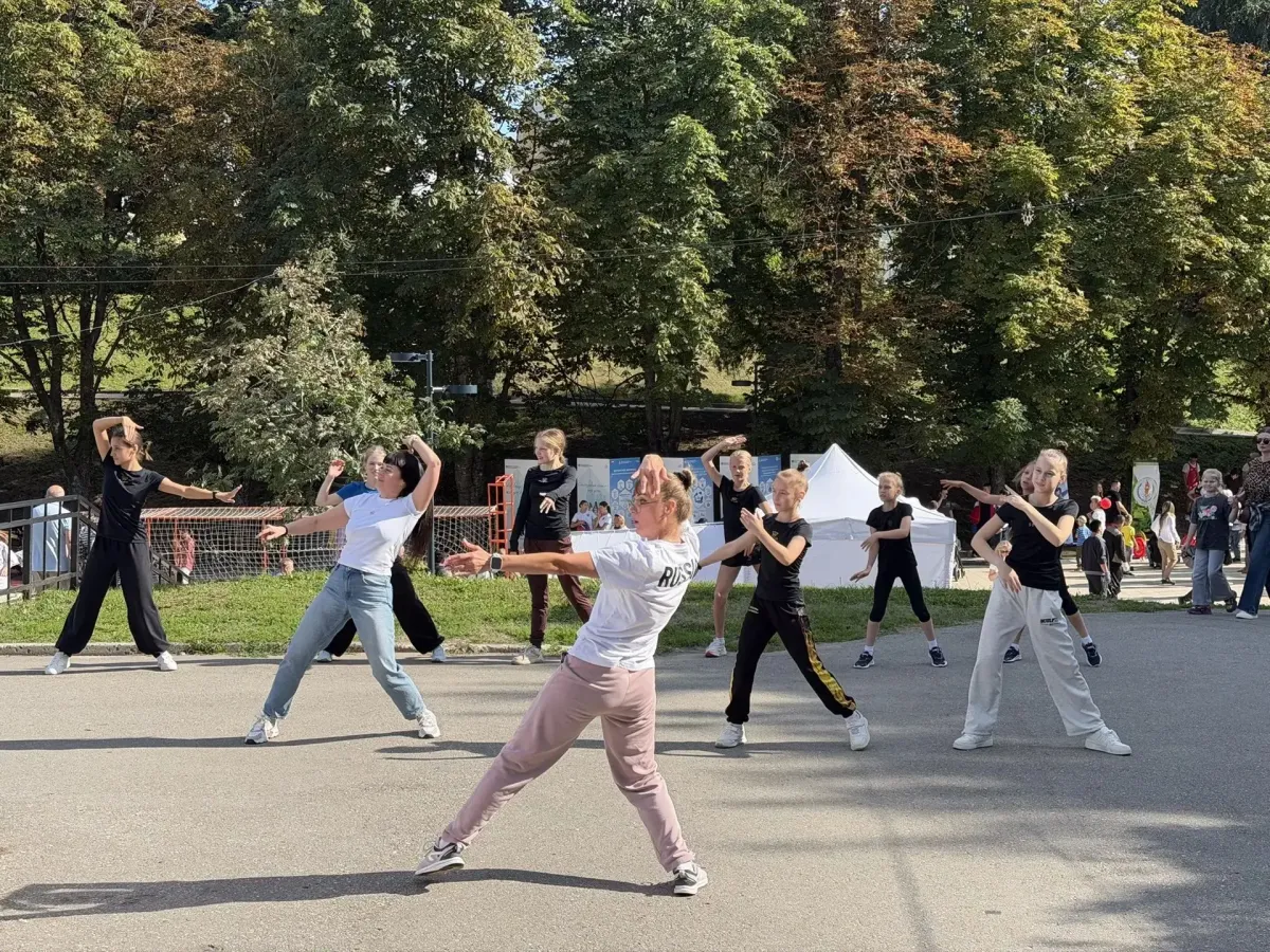 На Лыбедском бульваре в Рязани проходит фестиваль уличного спорта