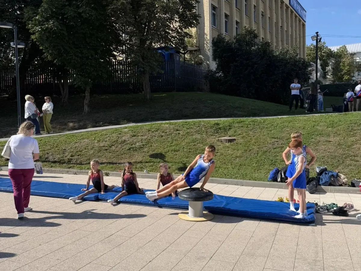 На Лыбедском бульваре в Рязани проходит фестиваль уличного спорта