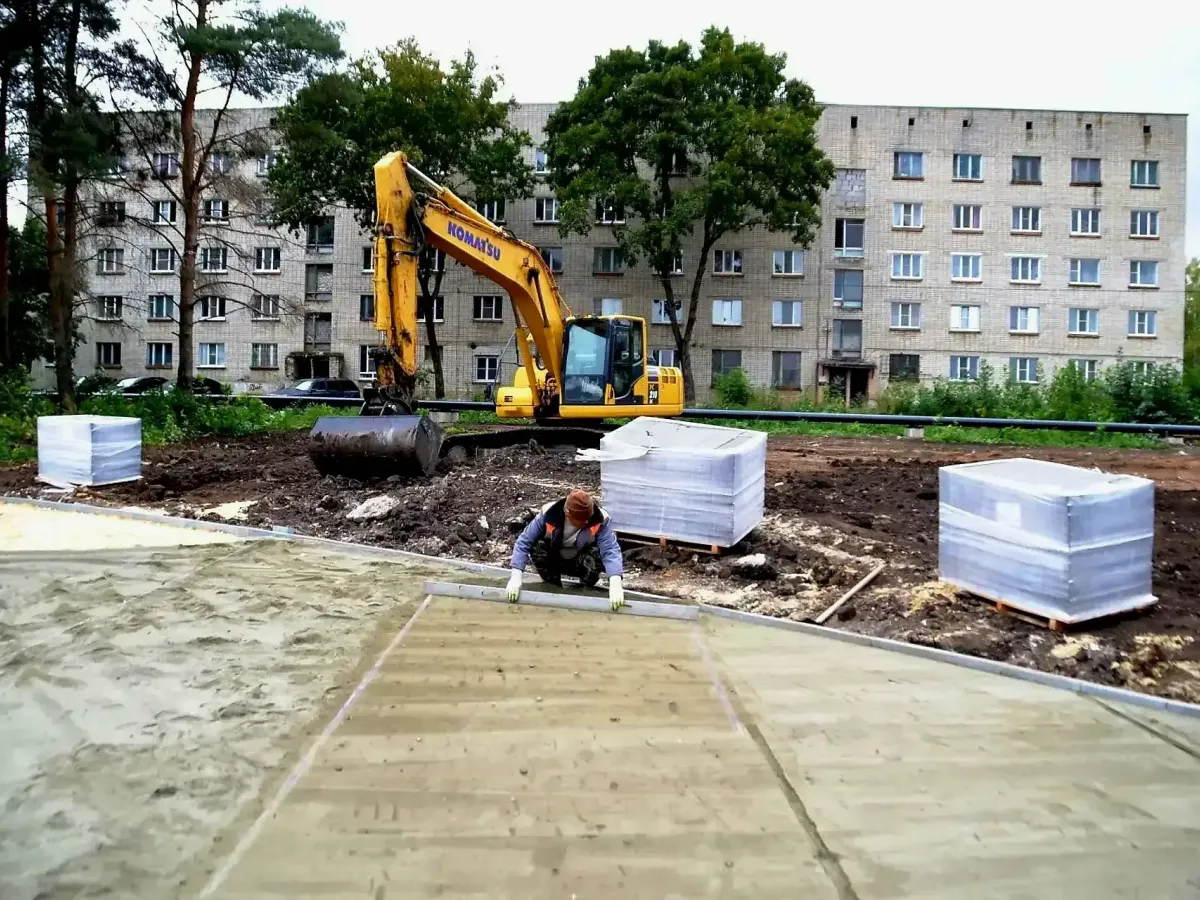 В Новомичуринске создают новый парк-берег на набережной реки Прони