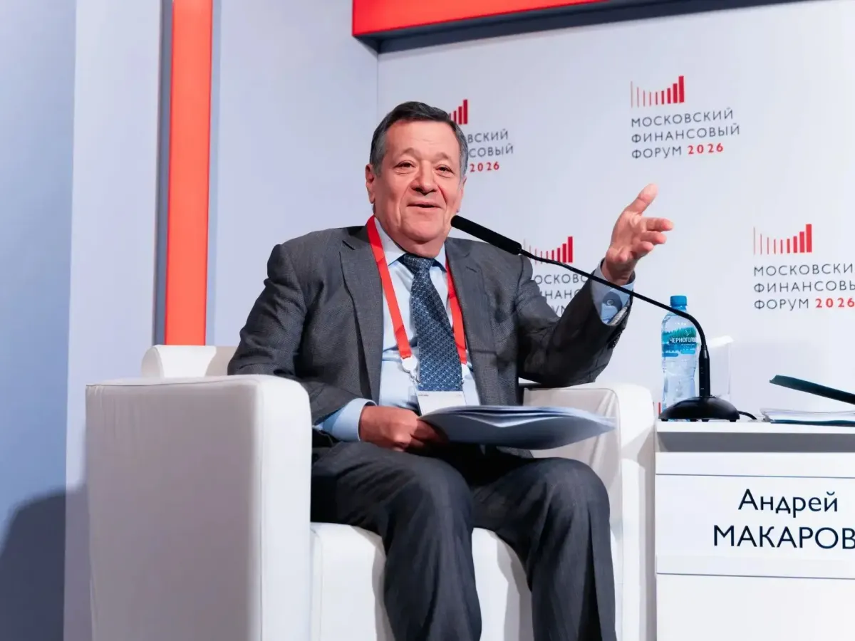 Павел Малков обсудил на форуме закупки через маркетплейсы и строительство соцобъектов