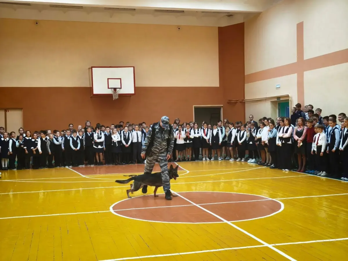 В рязанских школах стартовала акция полиции «Рязань – наш безопасный дом»