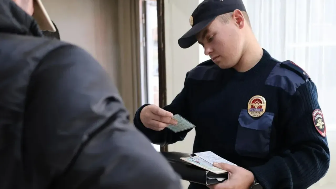 В Рязани 44-летнего рецидивиста уличили в фиктивной регистрации 11 мигрантов — Рязань Сейчас