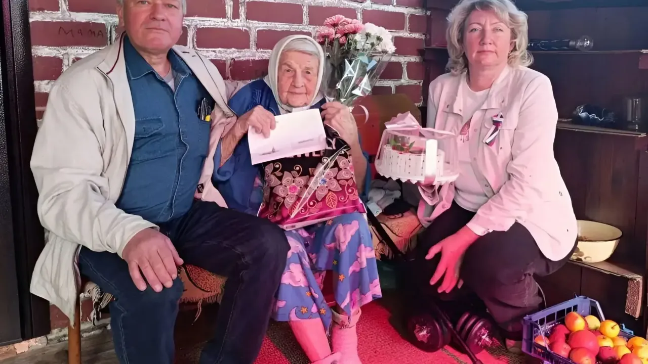 В Захаровском округе 101-летняя жительница Плахина проголосовала в день рождения — Рязань Сейчас