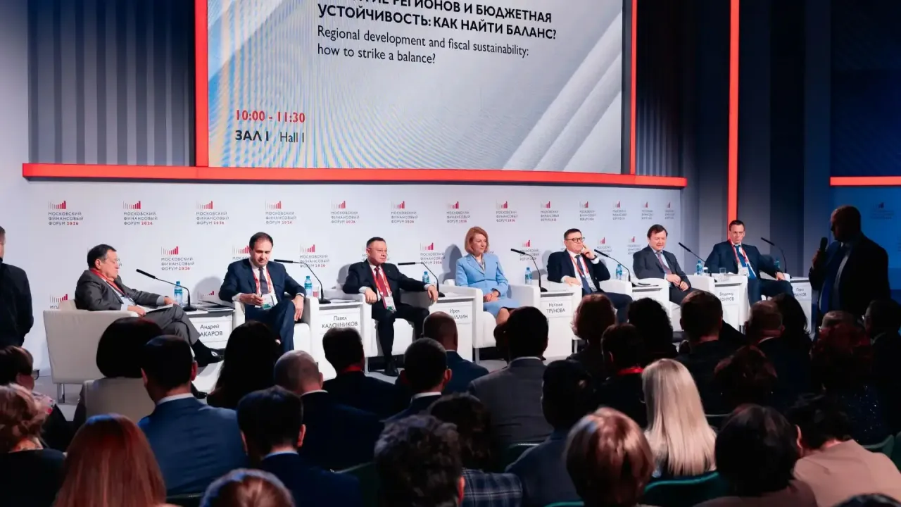 Павел Малков обсудил на форуме закупки через маркетплейсы и строительство соцобъектов — Рязань Сейчас