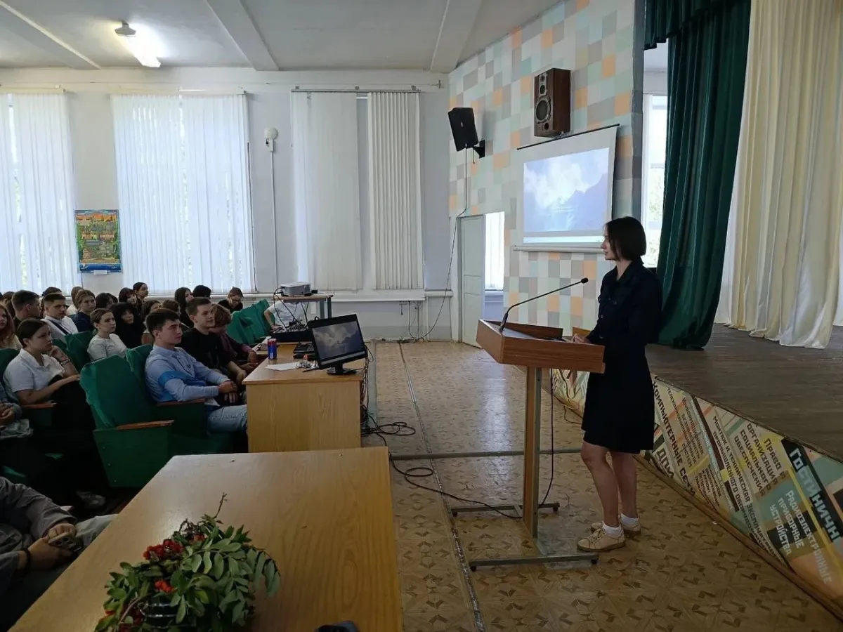 Библиотека для молодежи начала тур по учебным заведениям Самары с показами фильмов