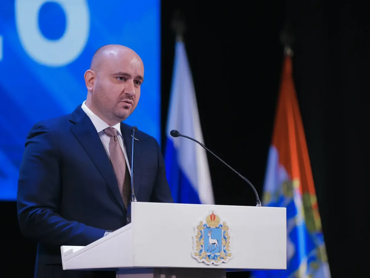 Вячеслав Федорищев встретился с первокурсниками СамГМУ в День знаний