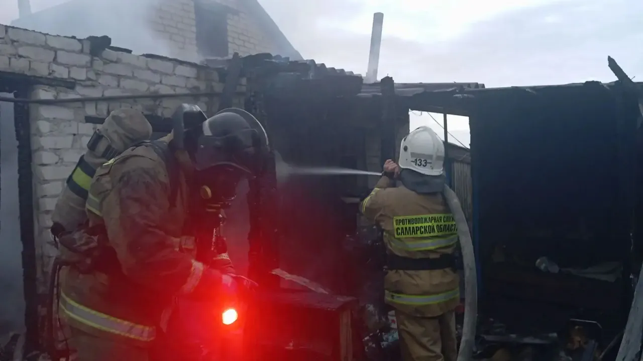 В селе Украинка при пожаре в частном доме погиб 62-летний мужчина — Самара Сейчас