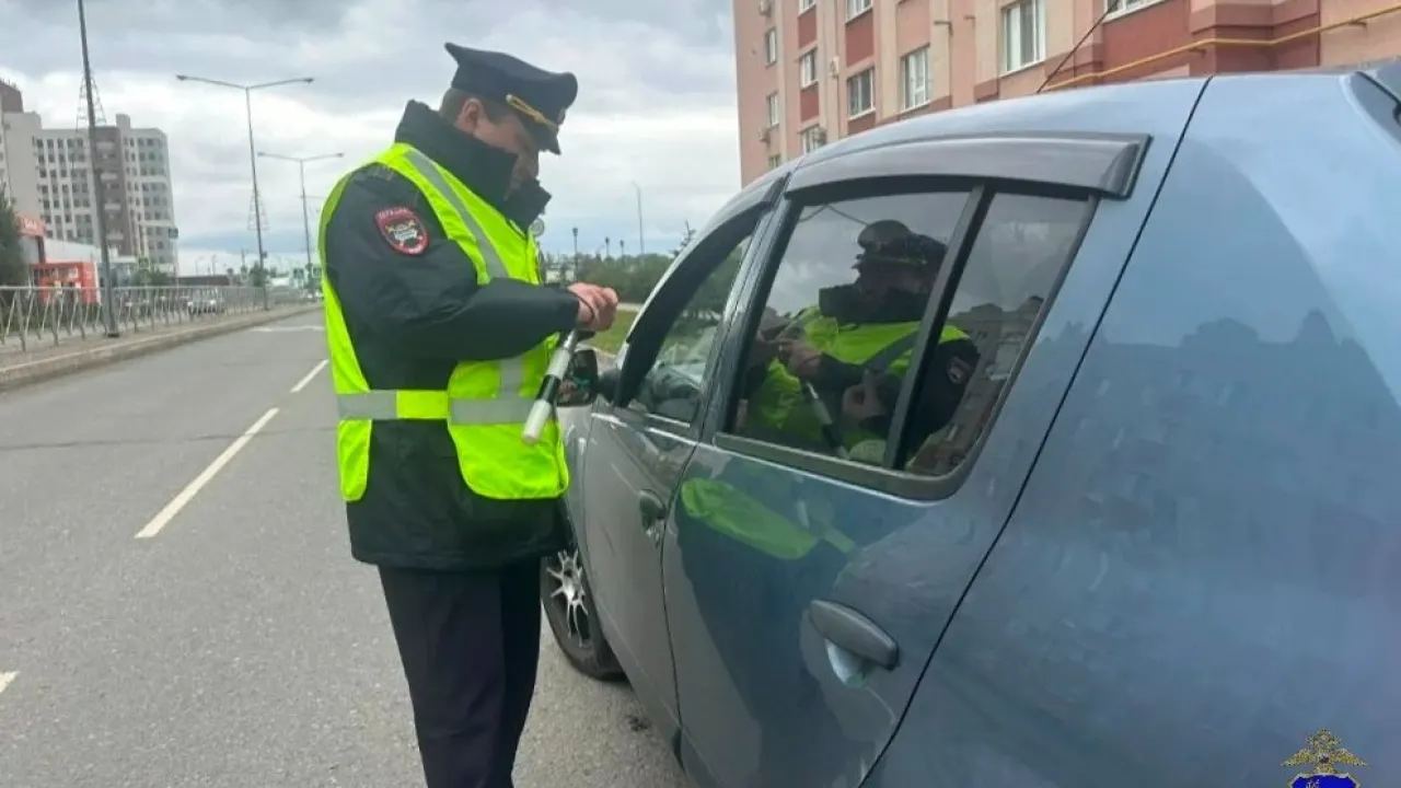 В Волжском районе возбудили дело после изъятия у пассажира смеси с мефедроном — Самара Сейчас