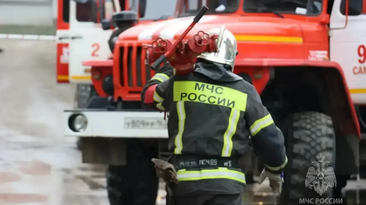 За сутки в Самарской области потушили 18 пожаров и ликвидировали последствия 8 ДТП