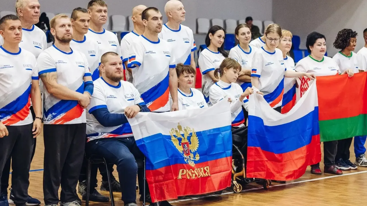 Самарские спортсмены завоевали золото на Кубке мира по спортивному метанию ножа — Самара Сейчас
