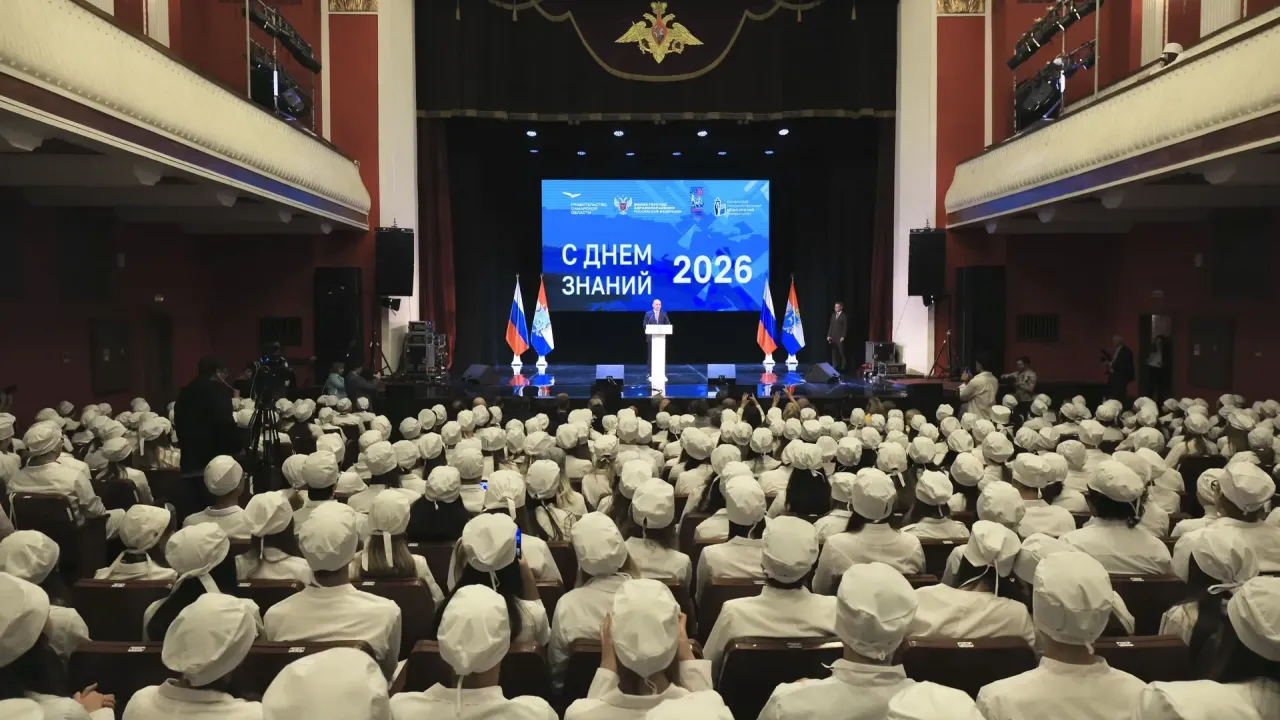 Вячеслав Федорищев встретился с первокурсниками СамГМУ в День знаний